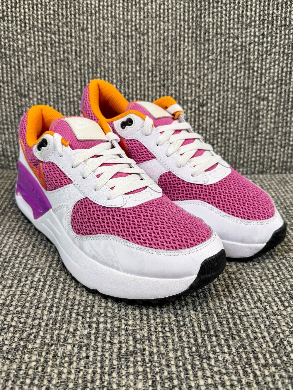 Nike Air Max SYSTM Cosmic Fuchsia Women’s Sneakers Size 9.5 FD0825-600